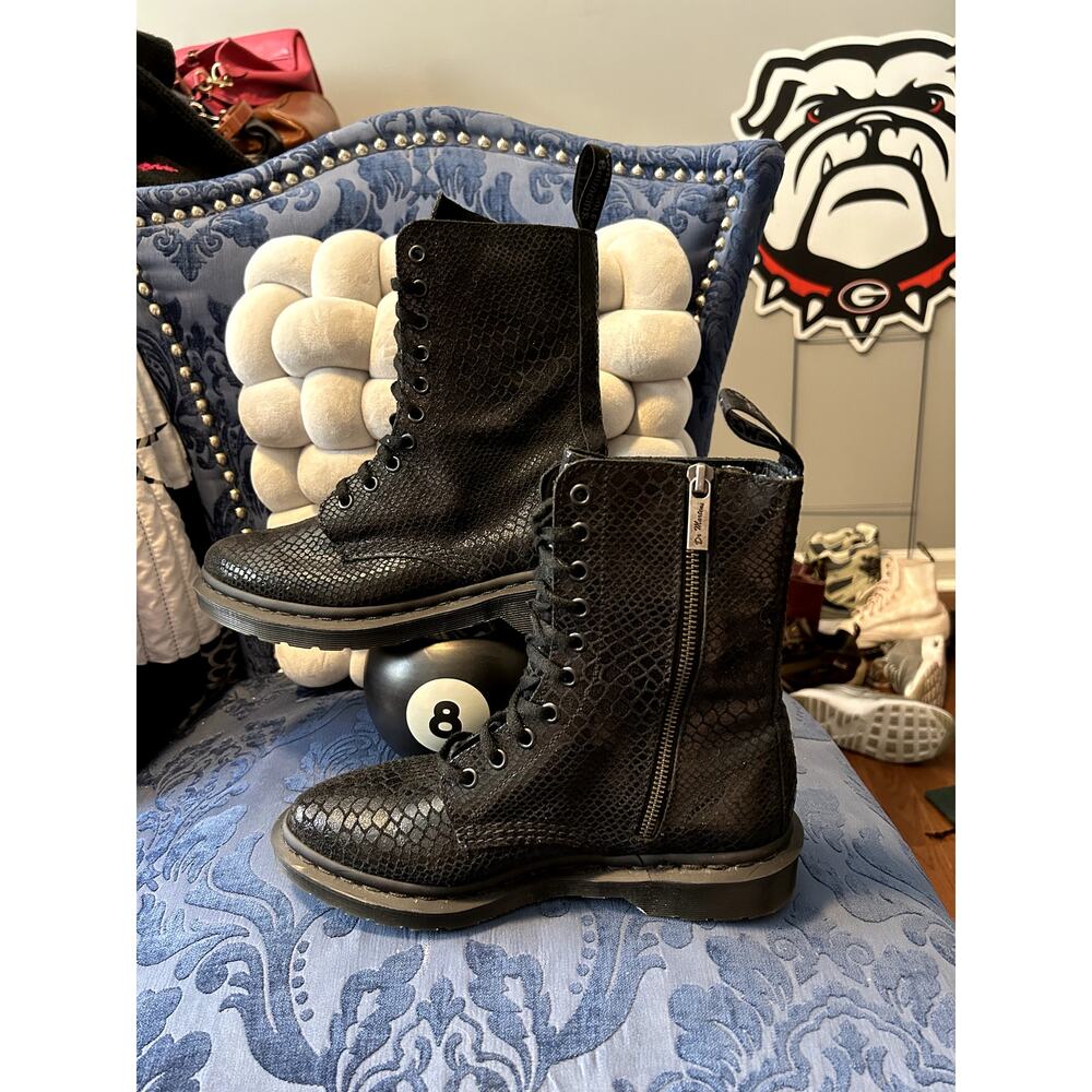 Dr Martens Alix Snake Print size 7/EU 38 - Picture 2 of 6
